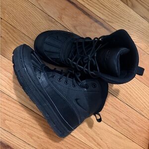 Nike ACG Black Lace Up Boots